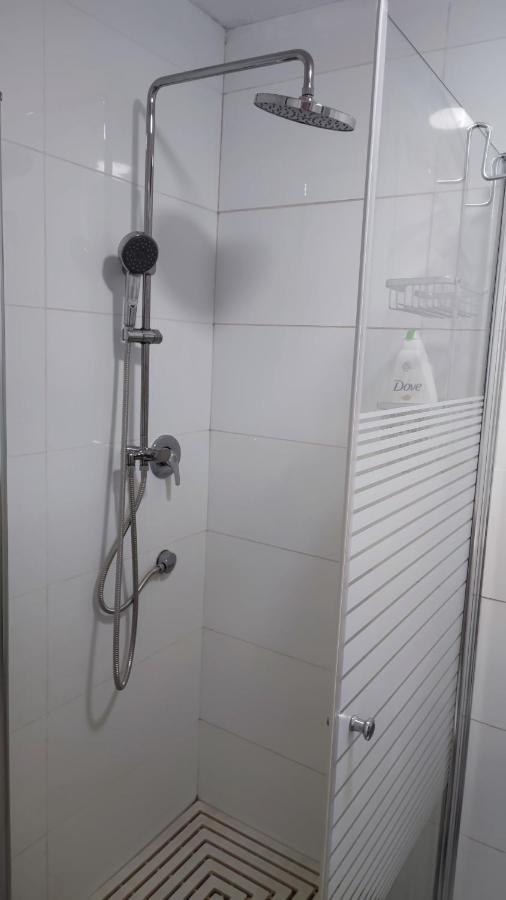 Studio Apartment 12 Minutes From Bahai'S Garden Хайфа Екстериор снимка